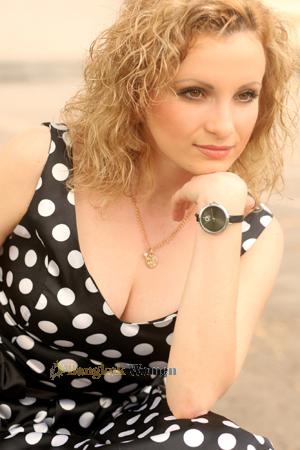 162518 - Juliya Age: 39 - Ukraine