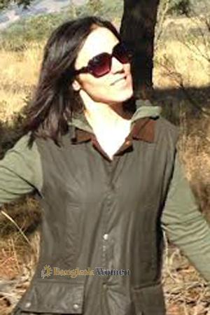 169301 - Yasmina Age: 43 - Spain