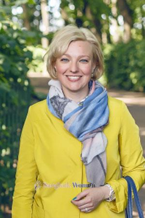179290 - Ksenia Age: 43 - Russia