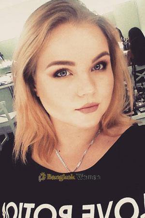 186982 - Anastasia Age: 26 - Ukraine
