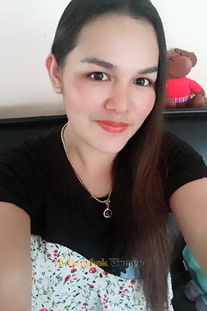 188253 - Korawan Age: 38 - Thailand