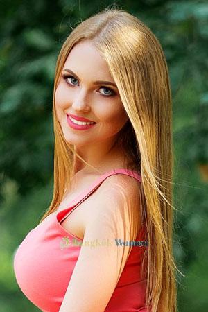 192842 - Anastasiya Age: 30 - Ukraine