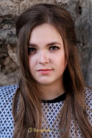 196559 - Oksana Age: 30 - Russia