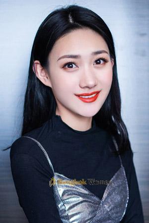 203008 - Qiuyu Age: 32 - China