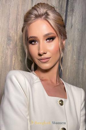 205834 - Daria Age: 25 - Russia