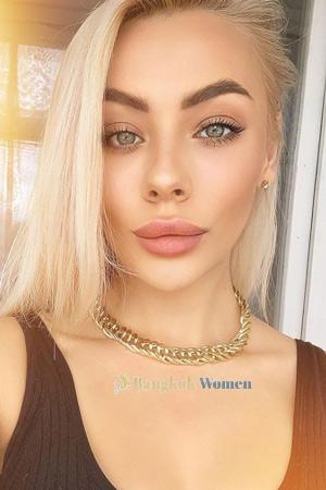 207796 - Arina Age: 33 - Greece