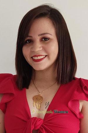 207943 - Michelth Age: 25 - Colombia