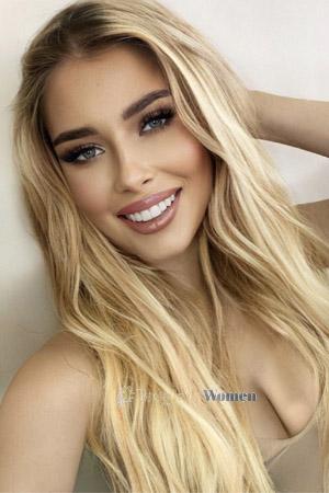 209439 - Anastasiia Age: 18 - Ukraine