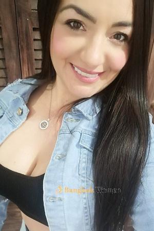 210451 - Johanna Age: 45 - Costa Rica