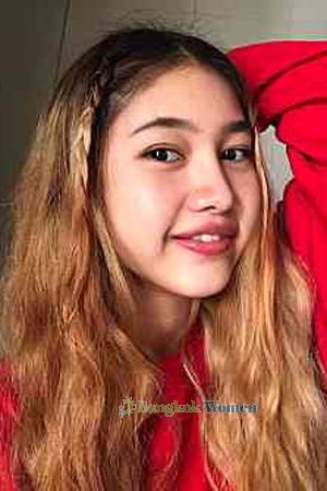210839 - Sudarat Age: 20 - Thailand