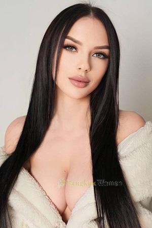 215194 - Valentyna Age: 20 - Ukraine