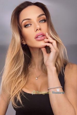 223762 - Anastasiia Age: 33 - Ukraine