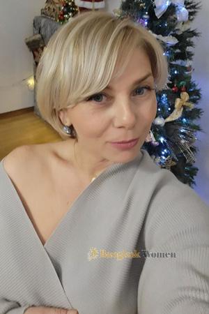 225275 - Lina Age: 54 - Ukraine