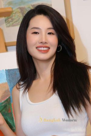 225301 - Lina Age: 44 - China